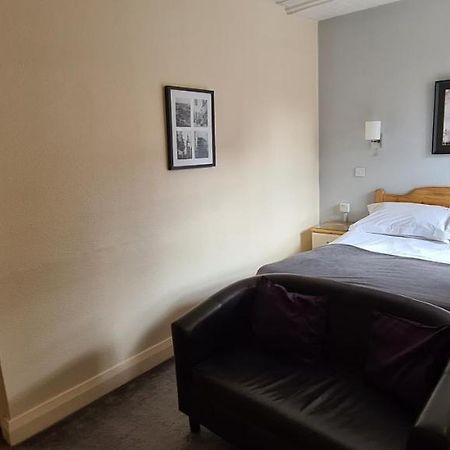 The Merton Hotel Hereford Exterior foto